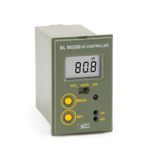 Thiết bị bộ điều khiển và cảm biến đo EC TDS online trong hệ thống giám sát nước