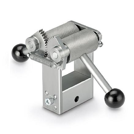So sánh kỹ thuật: Ngàm kẹp KERN AD 9200 và Thiết bị hiệu chuẩn nhiệt độ KERN DAB-A01